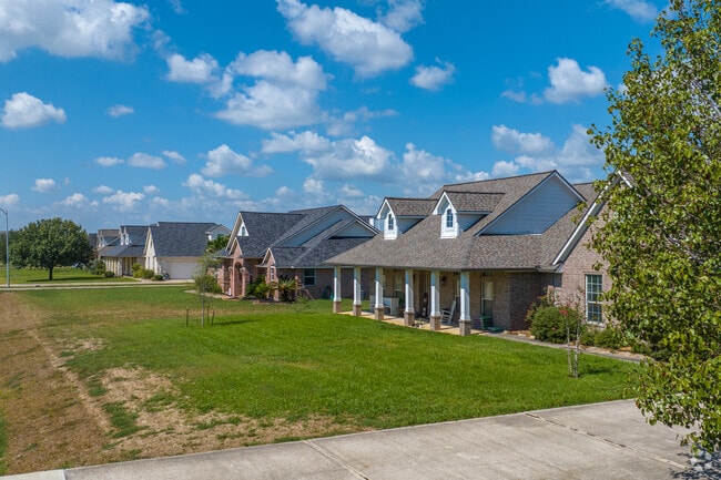 Mont Belvieu offers a range of housing styles, from ranch-style to bungalows.