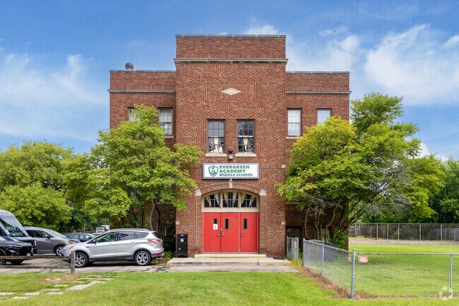 Evergreen Academy serves students from Pre-K through 8th grade.