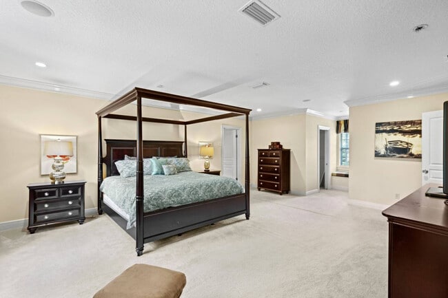 620 NW 23rd St unit ID1359095P, Gainesville, FL 32607 - photo 5