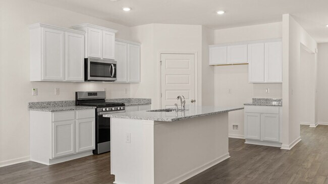 616 Kimberwick Dr, Locust Grove, GA 30248 - photo 7