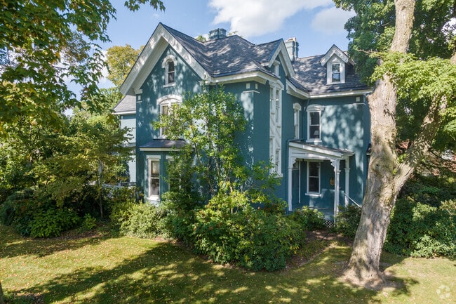 Victorians are just one of the many homes styles found in Edgeworth.