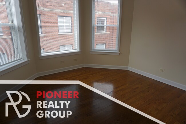 849 W Cornelia Ave unit 2, Chicago, IL 60657 - photo 5
