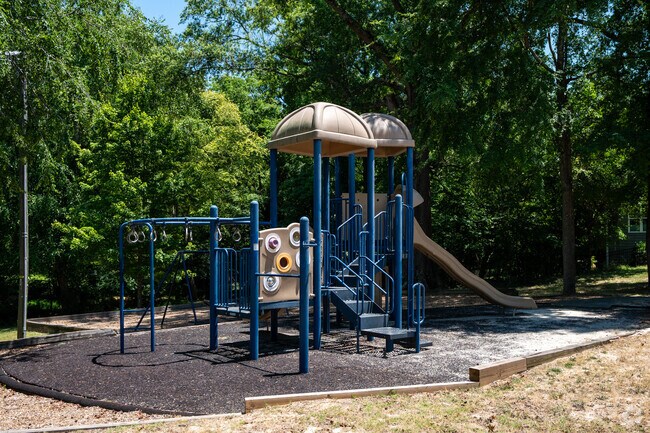 Baldwin Park in Caroboro has a playground for small children.