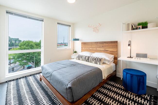 Muir, Seattle, WA 98114 - photo 7