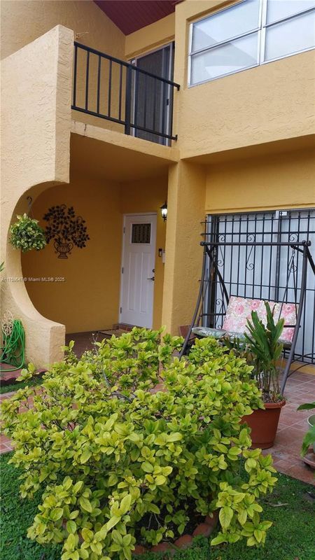 13701 SW 84th St, Miami, FL 33183