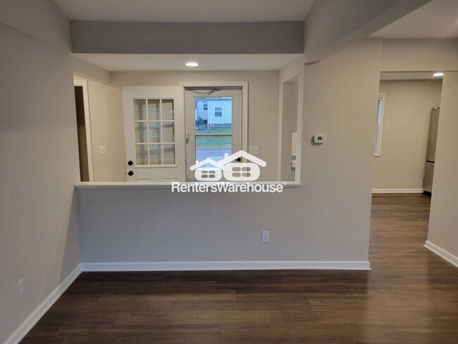 906 1/2 S German St, New Ulm, MN 56073 - photo 5