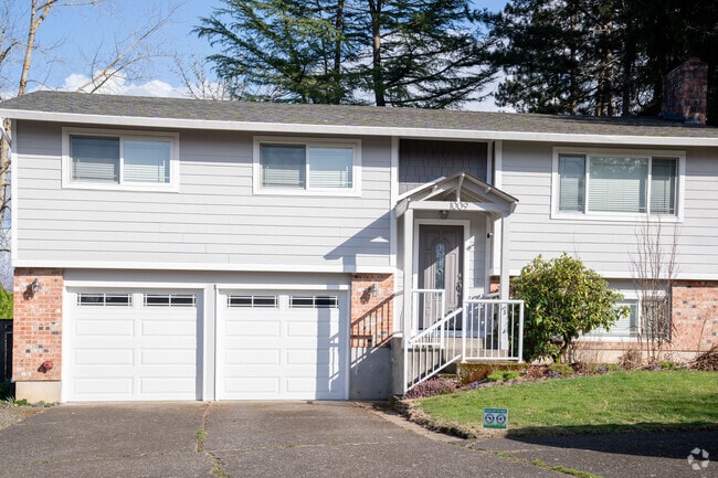 Multi level homes are common throughout the Sweetbriar neighborhood.