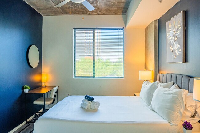 888 N 4th St unit ID1281573P, Phoenix, AZ 85004 - photo 7