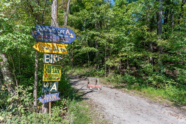 Stone Mountain Farm is an arts community tucked away in the woods near Tillson.