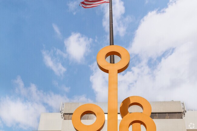 Park Manor neighbors enjoy cultural programs at Riviera Beach Library.