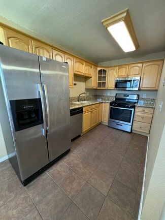 868 E Alvarado St Unit 868 E. Alvarado St. #1, Fallbrook, CA 92028