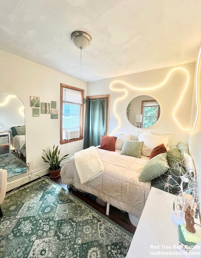 203 Hillside St unit 2, Boston, MA 02115 - photo 6