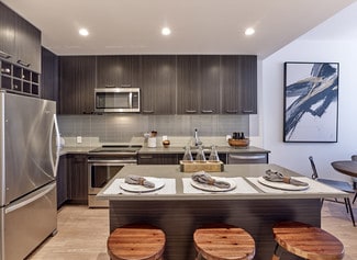 7 Livingston Ave, New Brunswick, NJ 08901