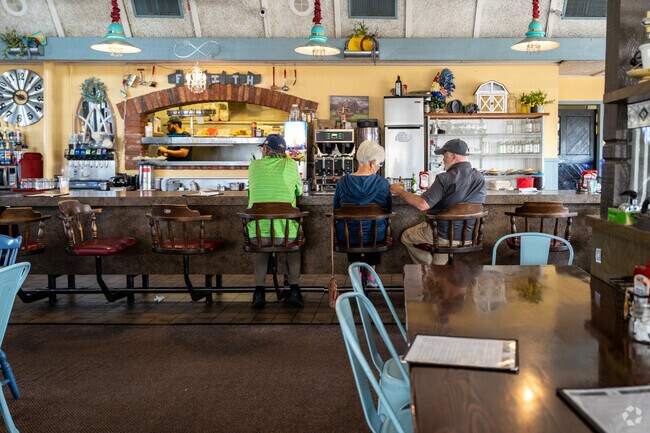 Jenny's cafe is a popular spot for the locals to come get breakfast in Dishman Hills.
