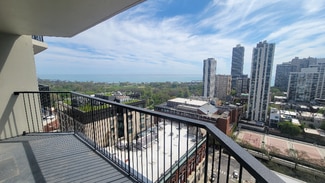 1560 N Sandburg Terrace Unit 2104, Chicago, IL 60610