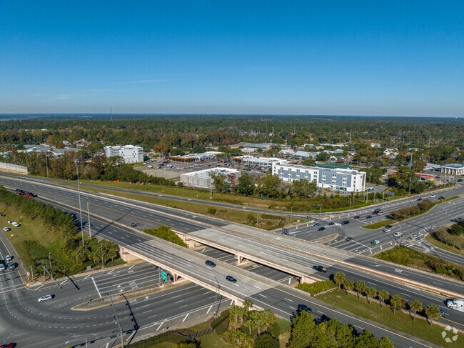 Timberlane is an upscale neighborhood with homes of all sizes close to shopping and dining.