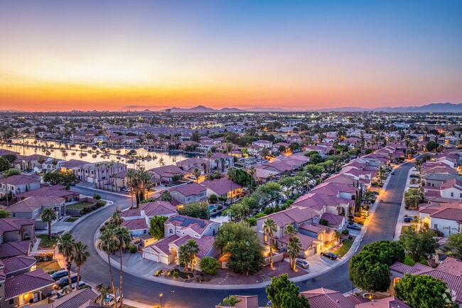 Discover the warmth of community in Northwest Gilbert's welcoming neighborhood.