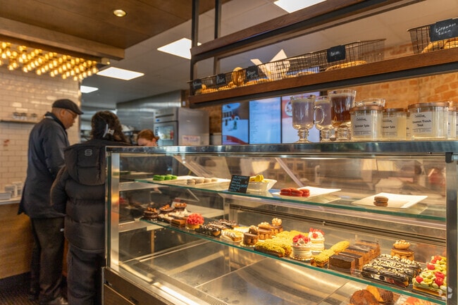 The Grand Commoner offers a to go order counter in Henry Ford-Fairlane.