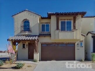 1349 N Parkcrest Cir, Mesa, AZ 85205