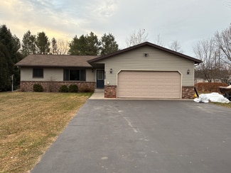 2120 Walker Rd, Mosinee, WI 54455