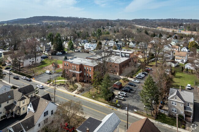 James Caldwell Elementary School in Springfield, NJ, received an A overall Niche grade.