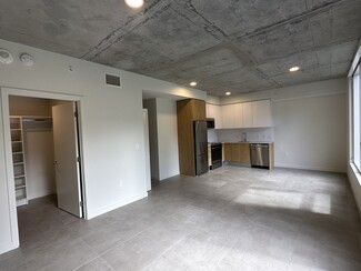 340 NW 32nd St Unit S3, Miami, FL 33127