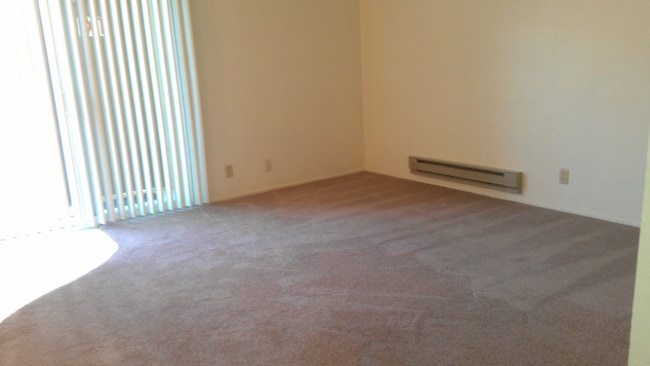 780 S 11th St unit 17, San Jose, CA 95112 - photo 7