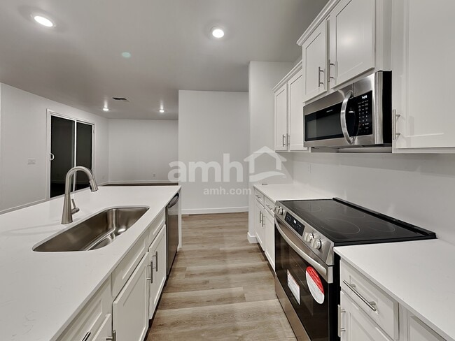 13101 N Serenity Vly Dr, Marana, AZ 85653 - photo 3