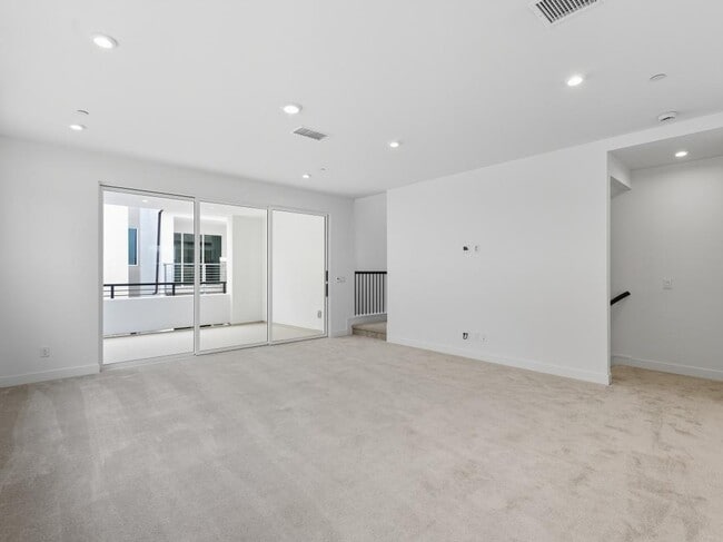 2747 Everly St unit 36666255, San Diego, CA 92108 - photo 3