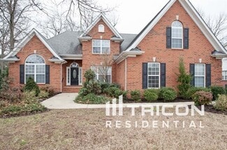2911 Wolves Trail, Murfreesboro, TN 37127