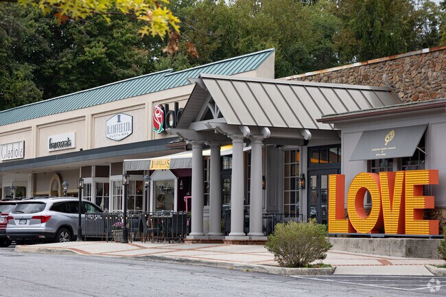 The Boonsboro Acres shopping center has a variety of small boutique stores for all your needs.