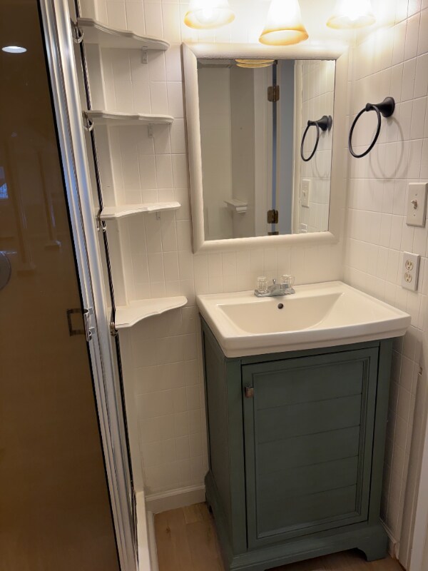 1583 Highland Park Dr unit F, Highland Township, MI 48356 - photo 6