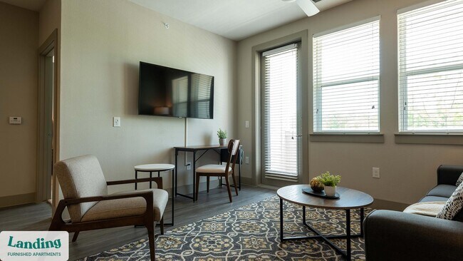 6107 E Riverside Dr unit 288, Austin, TX 78741 - photo 5