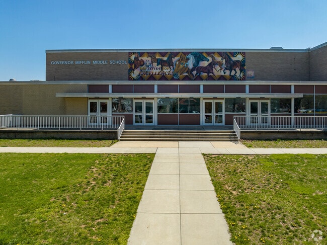 Governor Mifflin Middle School serves students in the Shillington community.