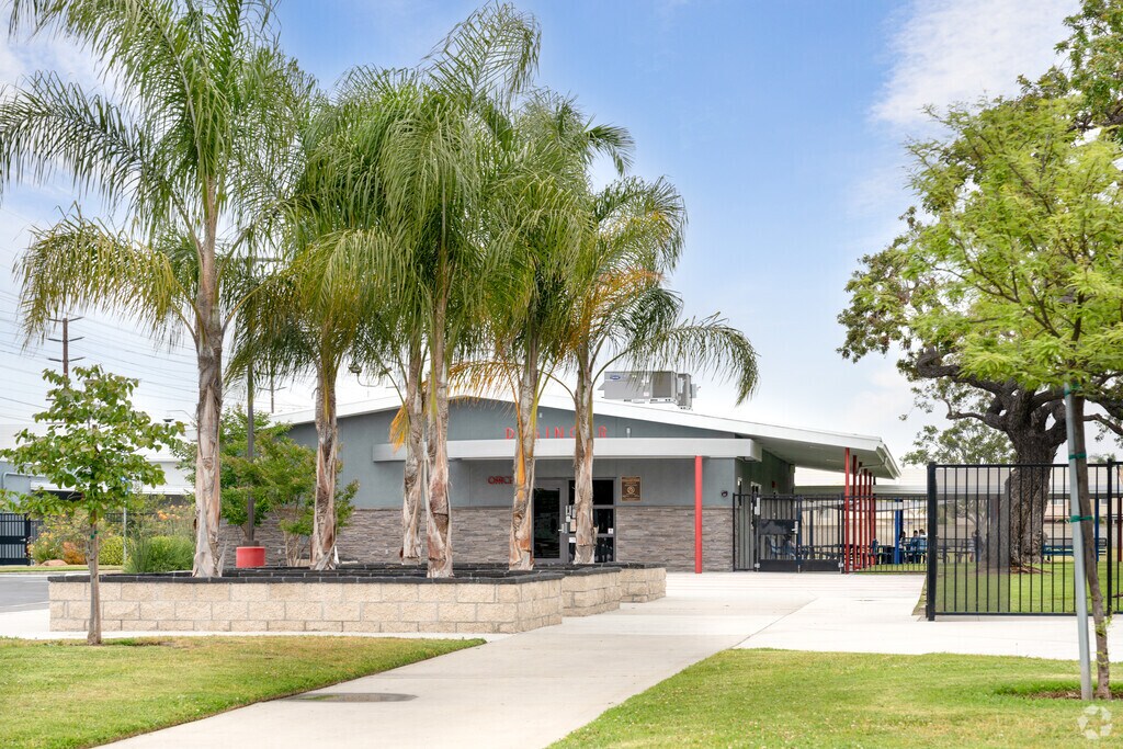 Dysinger Elementary School in Buena Park educates grades K-6.