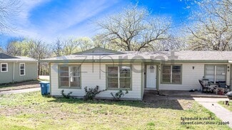 7 Pershing Dr, Denison, TX 75020