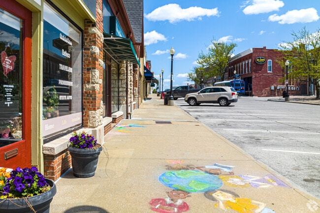 There is art, history, shopping, and dining options in downtown Independence, not far from Spring Branch.
