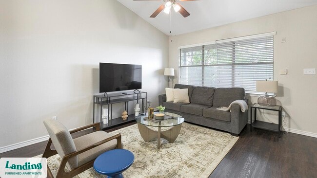 533 Fossil Creek Blvd unit 132, Haltom City, TX 76137 - photo 2