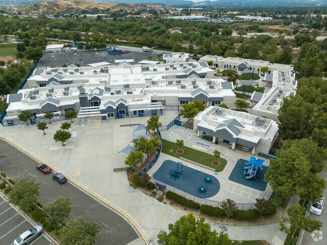 An overview of Bridgeport Elementary School's campus in Valencia, California.