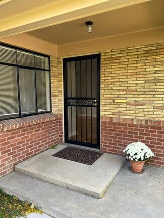 3738 E 6th Ave, Denver, CO 80206