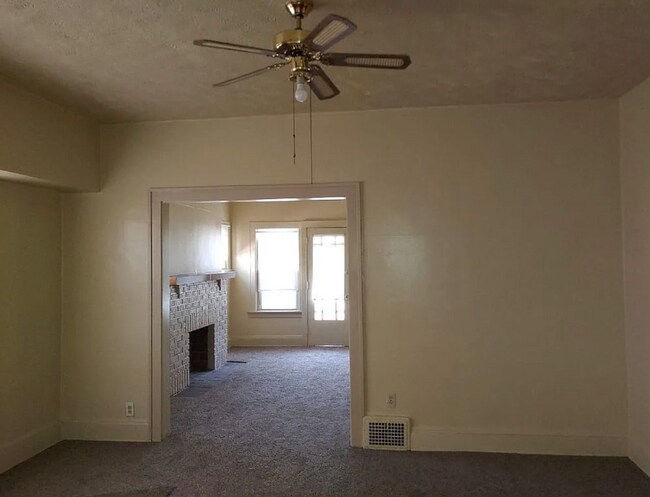 3706 E 131st St unit 2, Cleveland, OH 44120 - photo 5