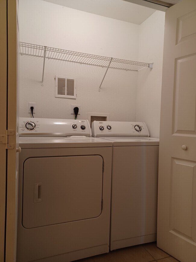 11001 NW 83rd St unit 102, Doral, FL 33178 - photo 6