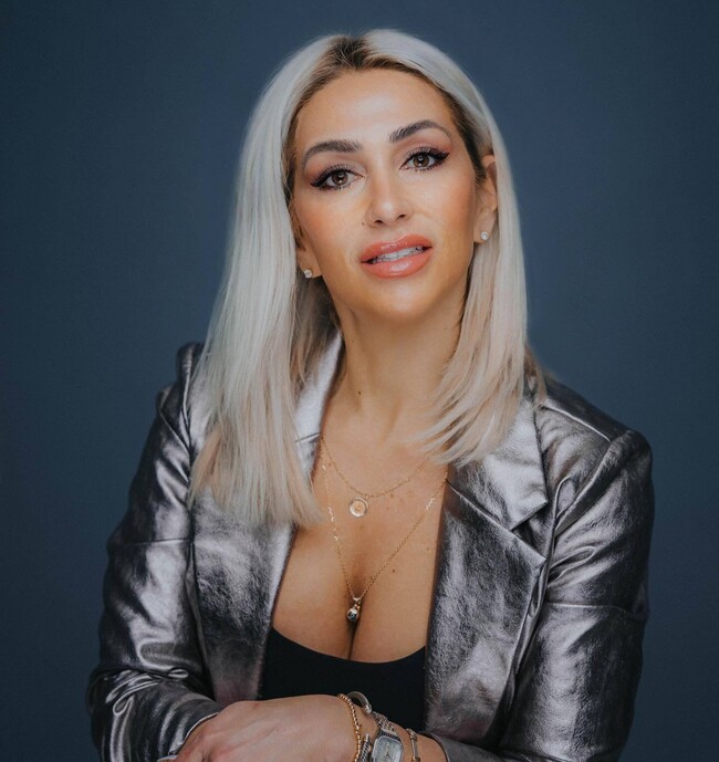 Agent Photo