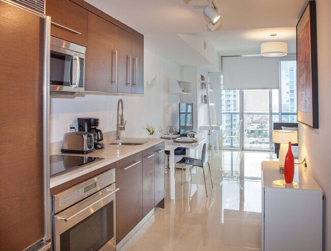 Icon Brickell Tower 3 unit ID1240478P, Miami, FL 33131 - photo 7
