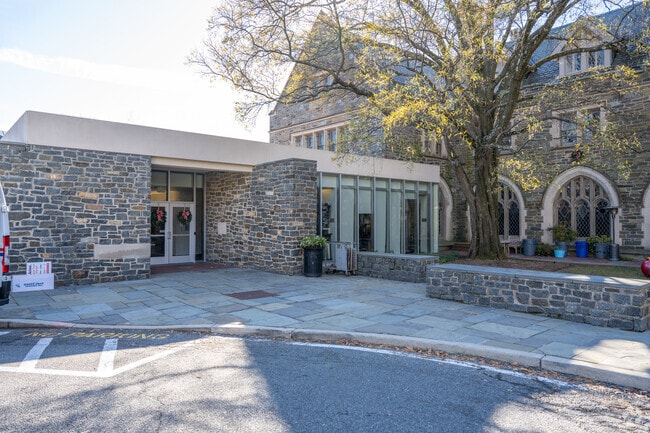 St. Albans School in Washington, DC is located in the Massachusetts Heights neighborhood.