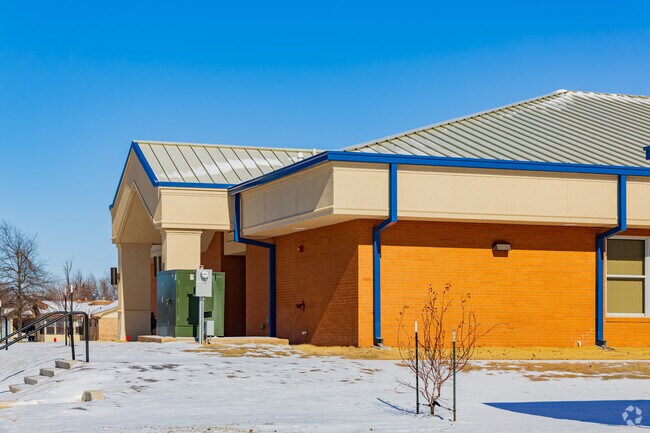 Covington-Douglas Elementary School provides education in the neighborhood of Marshall.