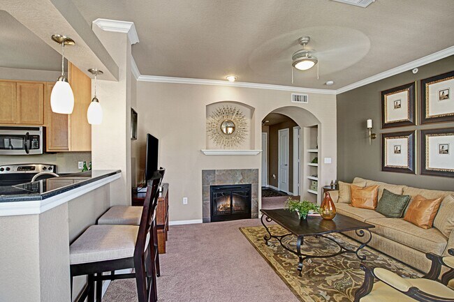 The Palms at Briarwood, Midland, TX 79707 - photo 2