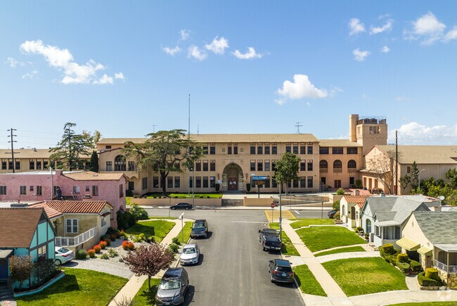 Mann UCLA Community School Enrolls 6th-12th Grade Students in Chesterfield Square