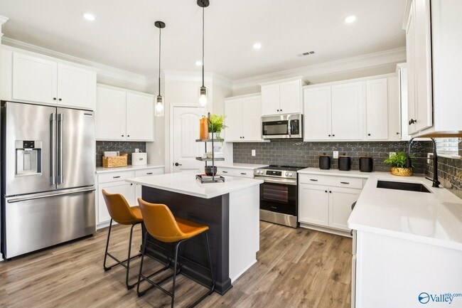 7314 Pine Run SE, Owens Cross Roads, AL 35763 - photo 7