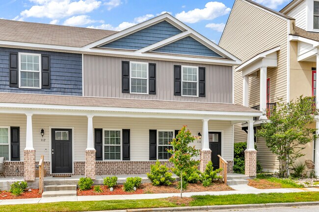 110 Birch Cir, Savannah, GA 31407 - photo 2